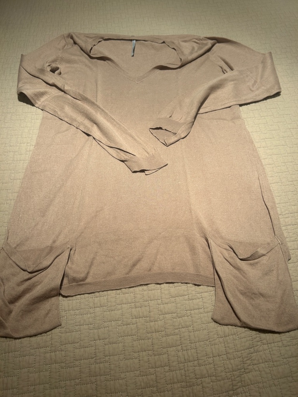 Lightweight V-Neck Tunic Sweater in Light Taupe